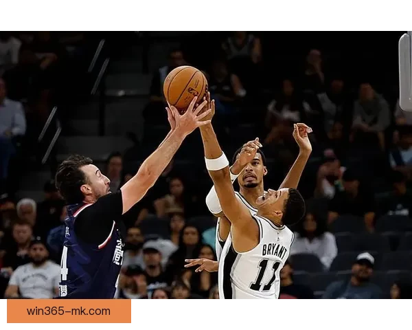 马刺豪取九连胜 文班亚马41分16篮板横扫公牛再添MVP争夺筹码